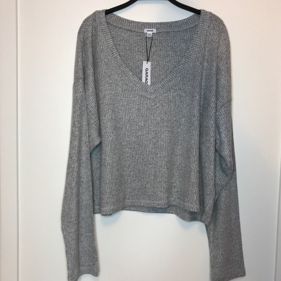 Garage Adriana V-Neck Tee - Picture 4 of 7